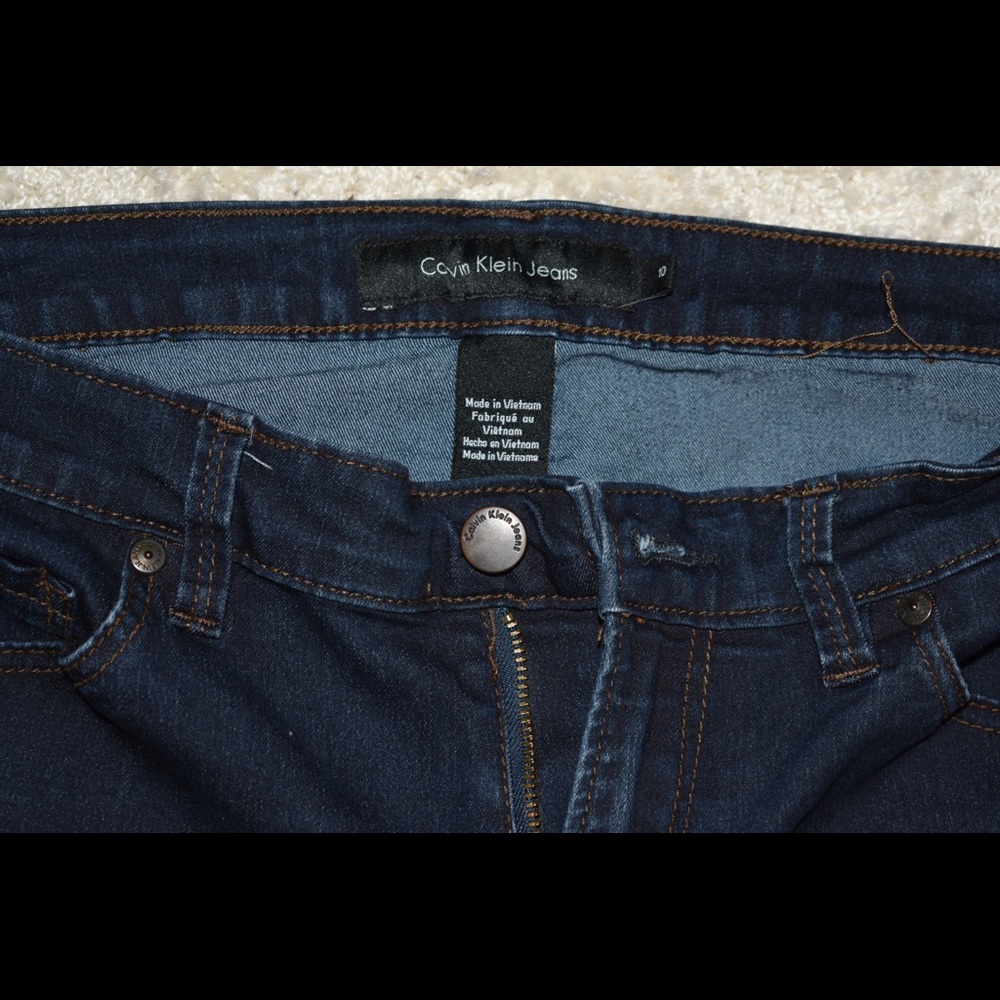 Calvin Klein size 10